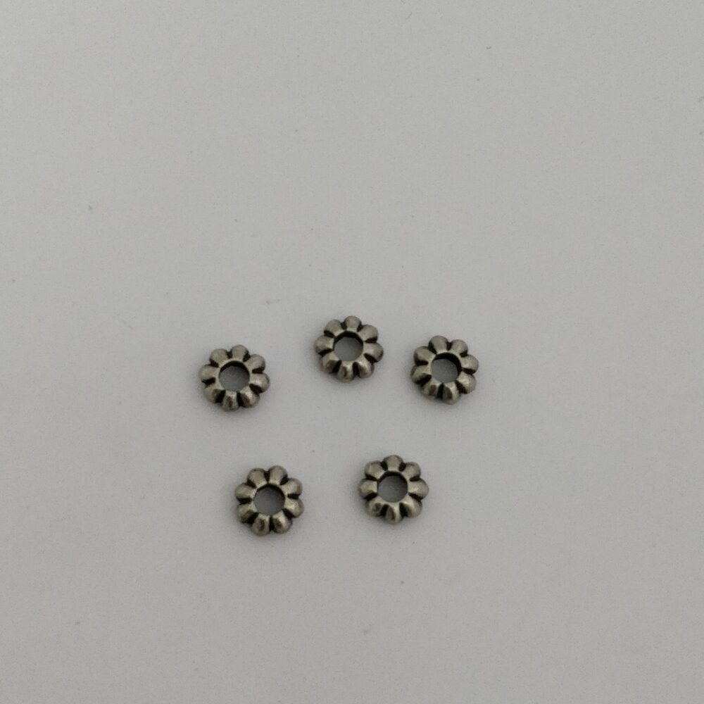 STG FLOWER BALI BEADS