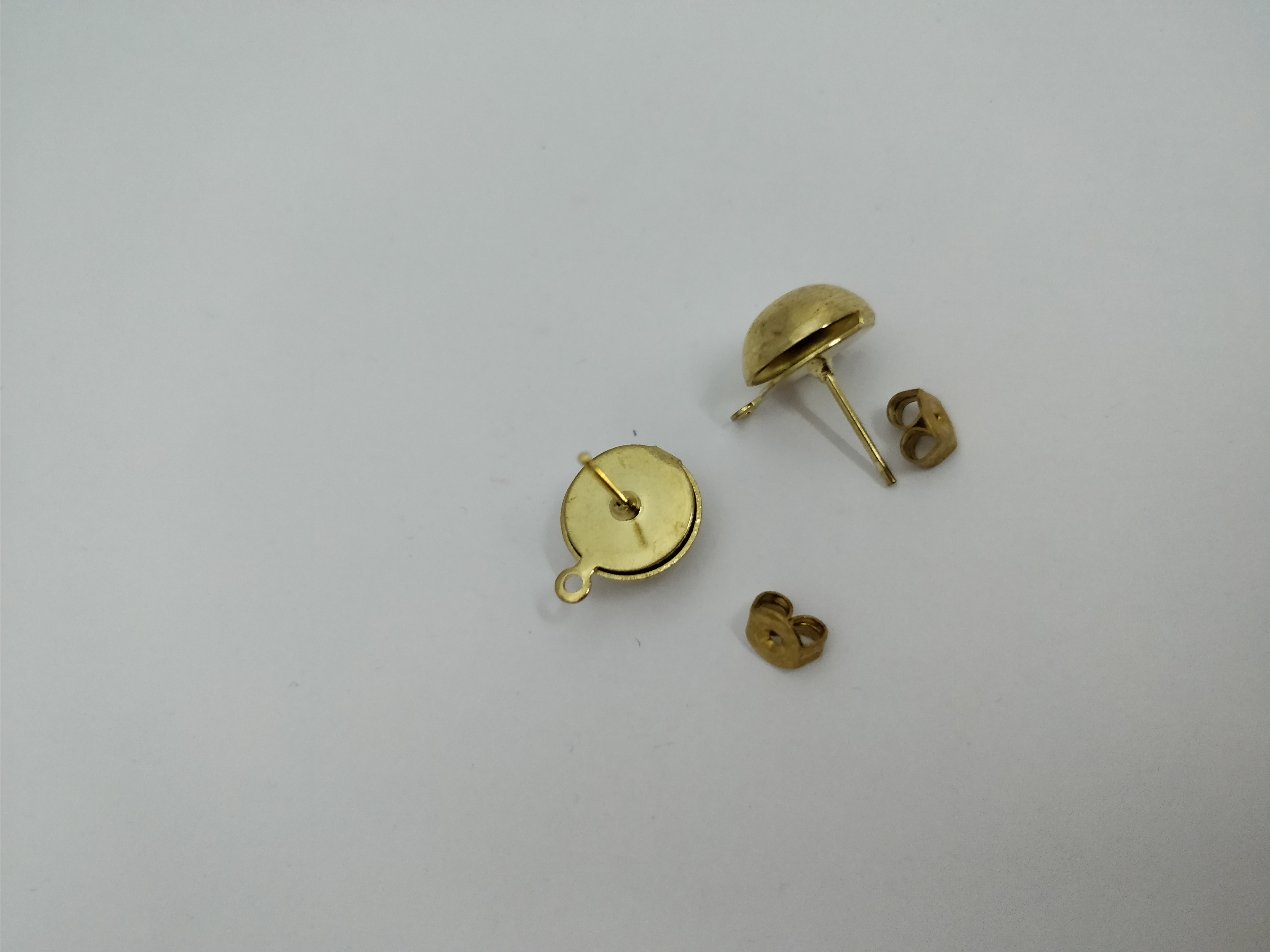 Dome gilt stud – CRAFTIES HOBBYCRAFT LIMITED